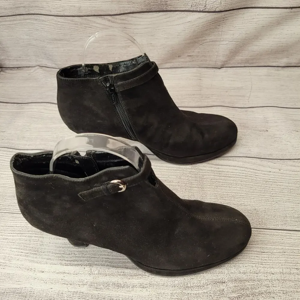 Aerosoles Black Suede Heeled Bootie, Side Zip, 3